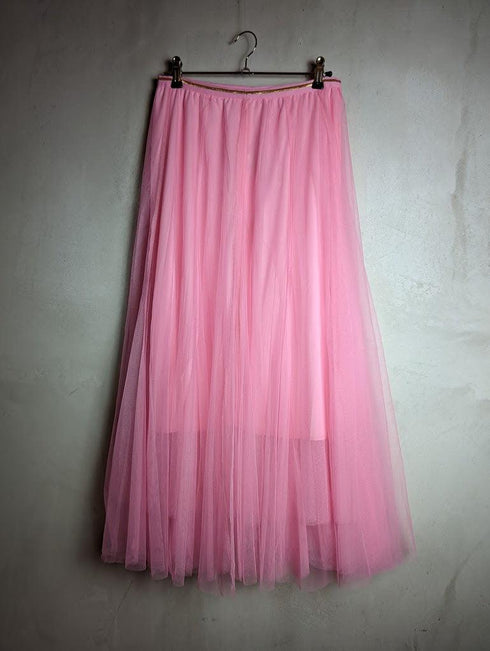 tulle skirt